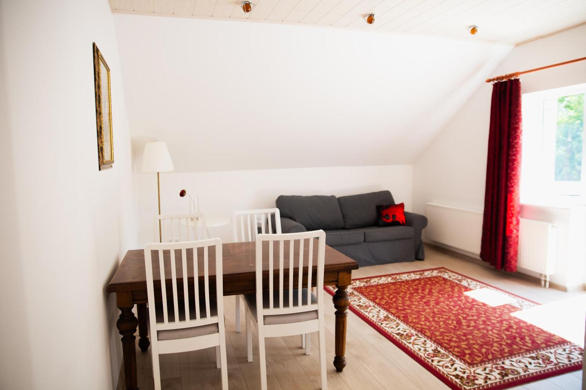 Konrad Family Guesthouse Kuressaare Chambre photo