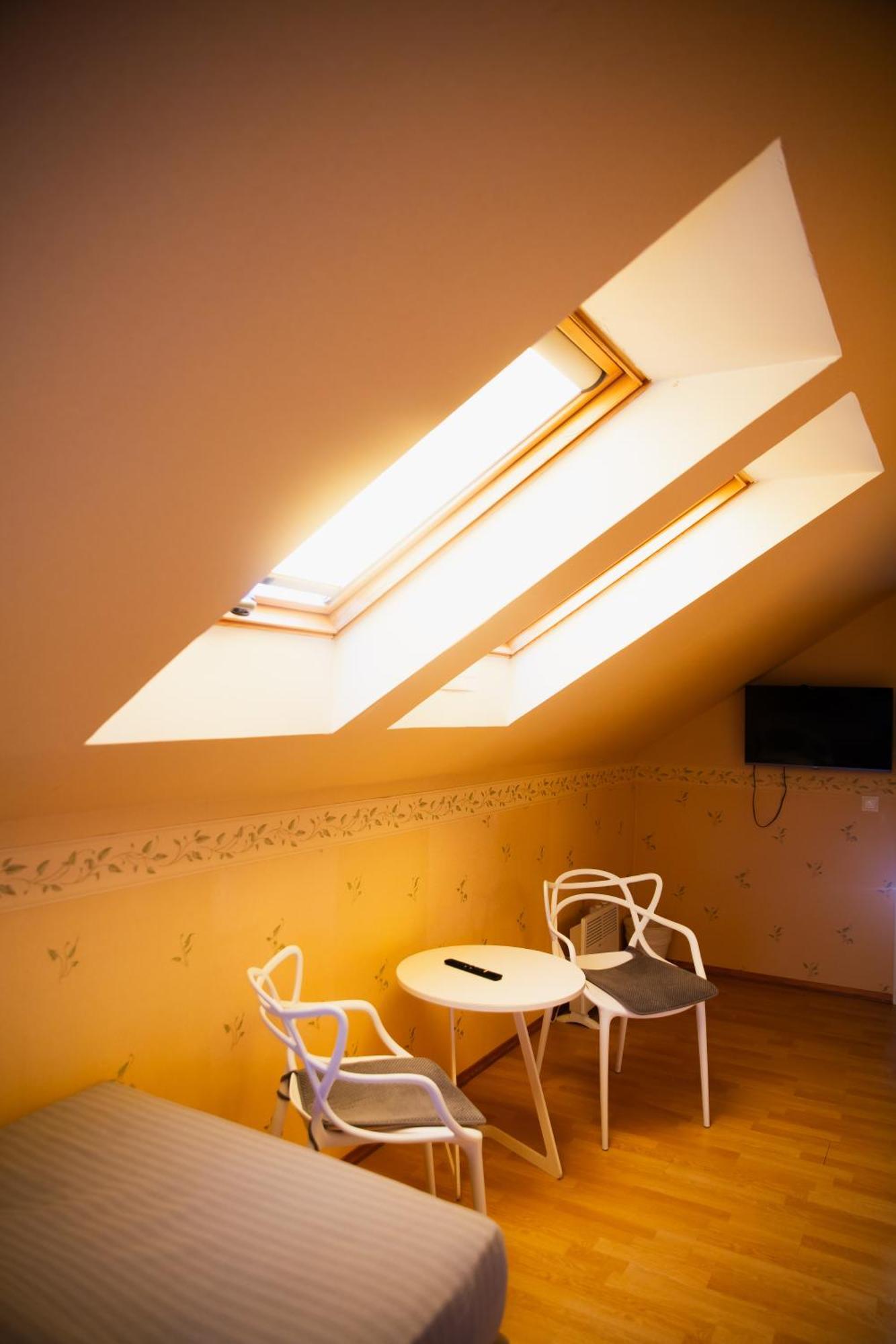 Konrad Family Guesthouse Kuressaare Chambre photo
